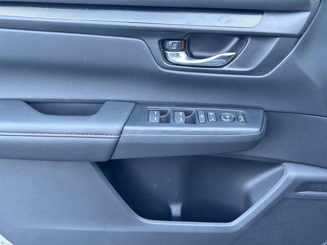new 2026 Honda CR-V Hybrid car, priced at $40,650