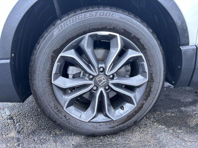used 2022 Honda CR-V car, priced at $32,000