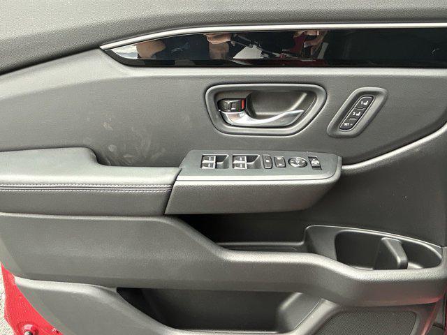 new 2025 Honda Pilot car, priced at $51,505