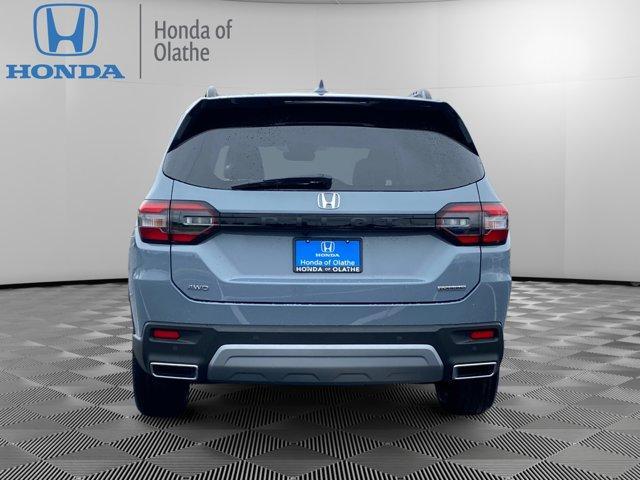 new 2025 Honda Pilot car, priced at $49,650