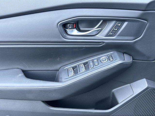 new 2025 Honda Accord Hybrid car, priced at $35,230