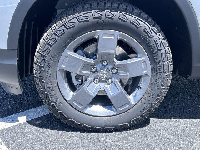 new 2025 Honda Ridgeline car, priced at $44,330