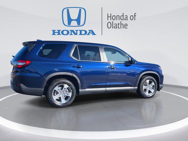 new 2025 Honda Pilot car, priced at $47,095