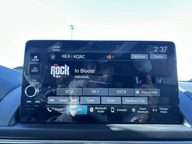 new 2025 Honda Pilot car, priced at $47,095