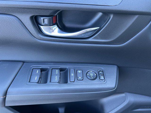 new 2026 Honda CR-V Hybrid car, priced at $40,195