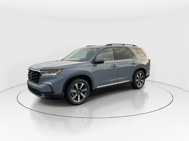 new 2025 Honda Pilot car, priced at $50,170