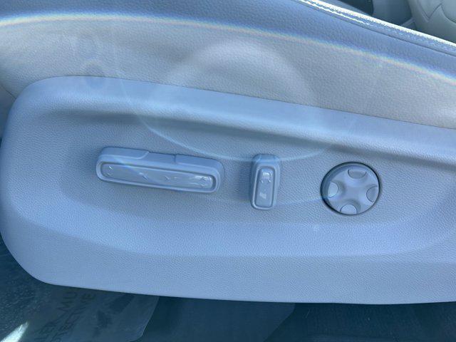 used 2025 Honda Odyssey car, priced at $44,200