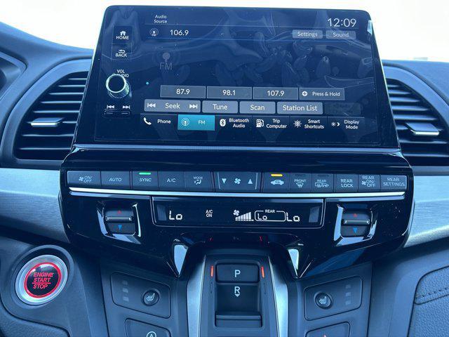 new 2026 Honda Odyssey car, priced at $45,340