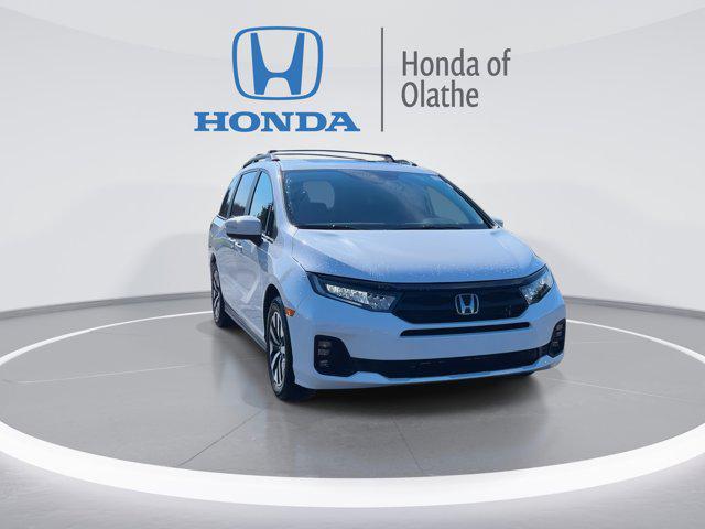 new 2026 Honda Odyssey car, priced at $43,840