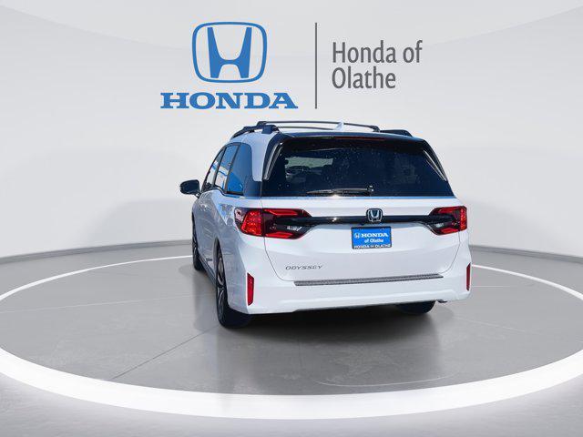 new 2026 Honda Odyssey car, priced at $43,840