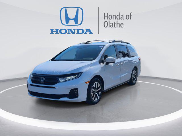 new 2026 Honda Odyssey car, priced at $43,840