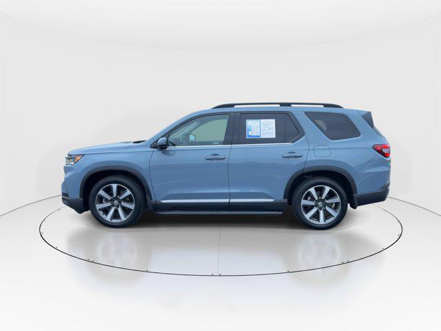 used 2024 Honda Pilot car, priced at $50,900