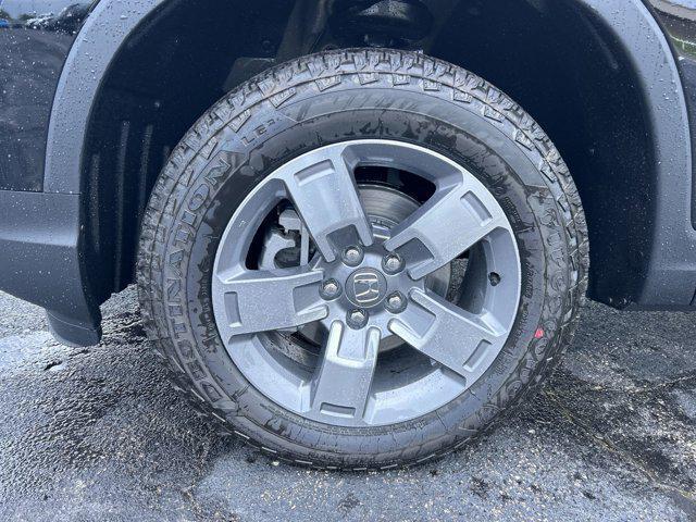 new 2025 Honda Ridgeline car, priced at $44,430