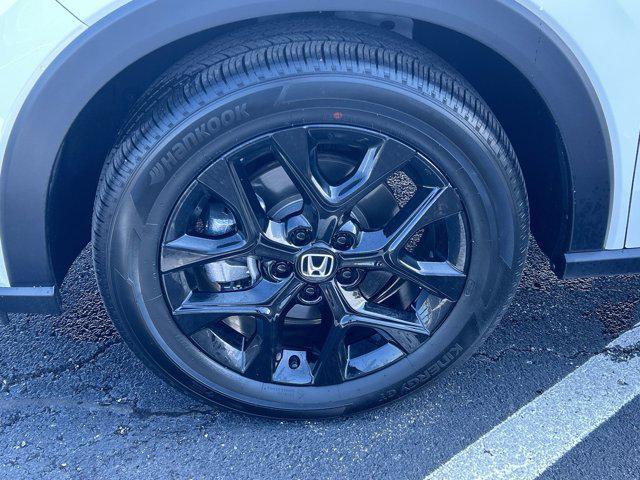 used 2025 Honda HR-V car, priced at $29,100