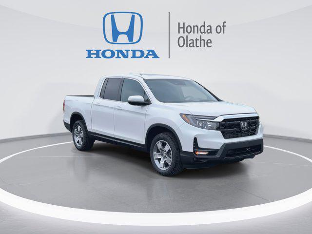 new 2025 Honda Ridgeline car, priced at $42,596