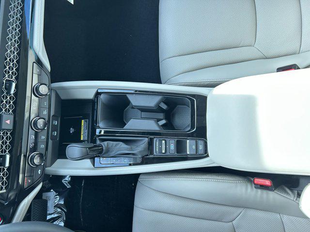 new 2025 Honda Accord Hybrid car, priced at $36,590