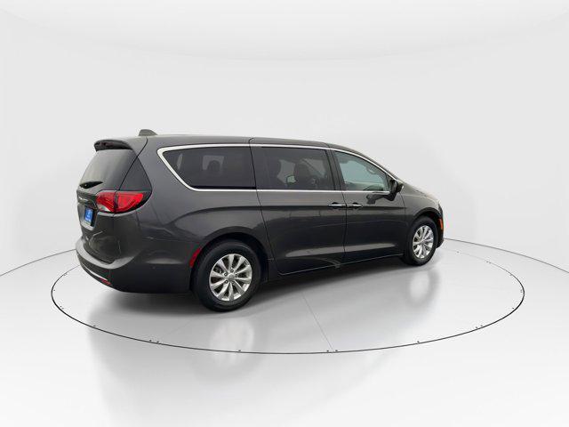 used 2019 Chrysler Pacifica car, priced at $12,800