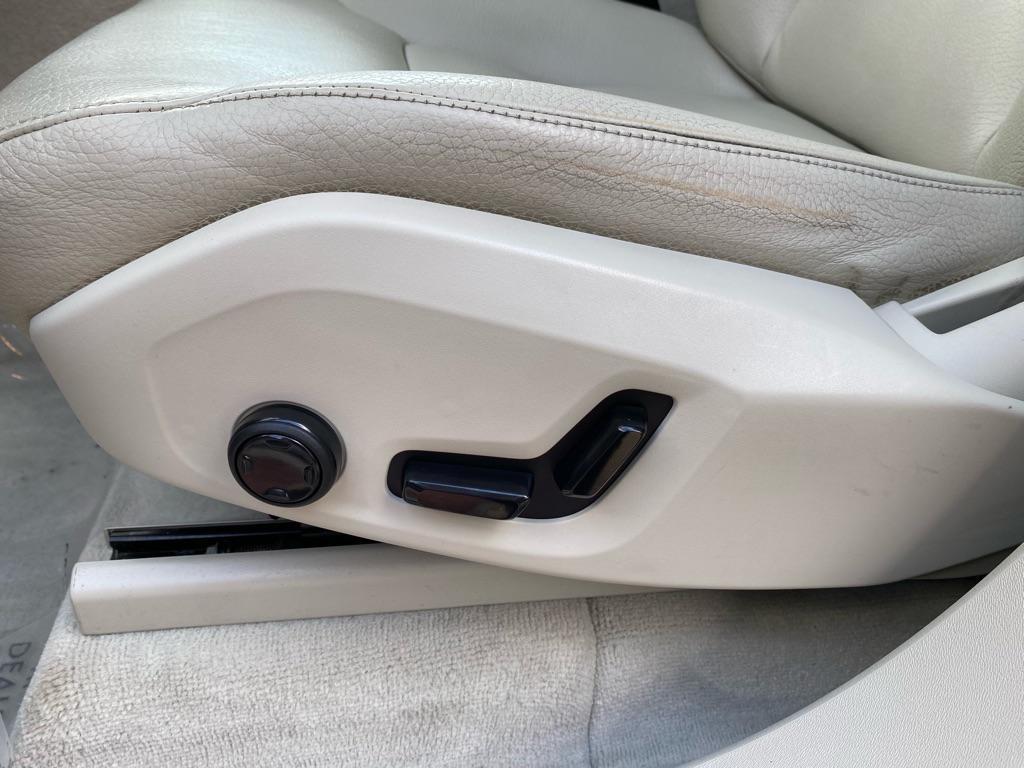 used 2016 Volvo XC90 car, priced at $16,795