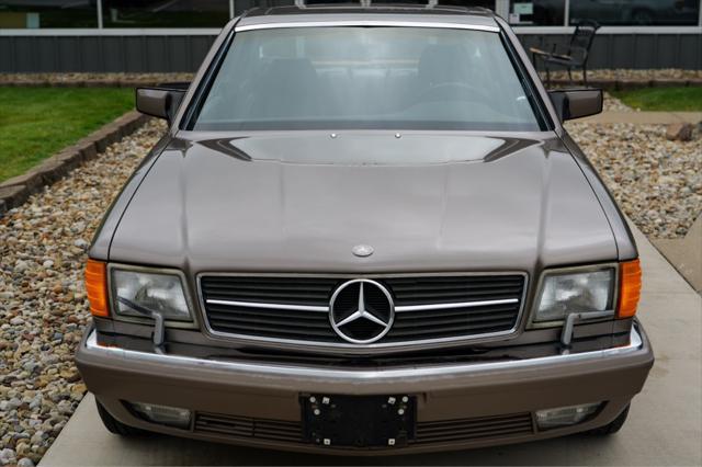 used 1988 Mercedes-Benz 560 car, priced at $8,995