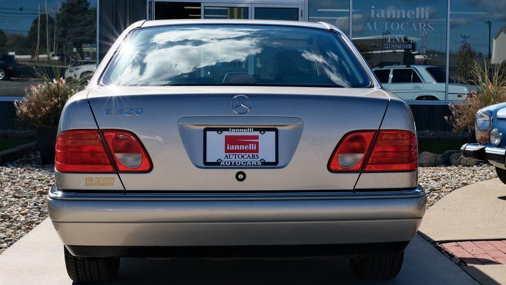 used 1998 Mercedes-Benz E-Class car, priced at $4,995