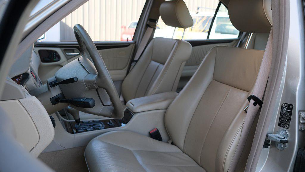 used 1998 Mercedes-Benz E-Class car, priced at $4,995