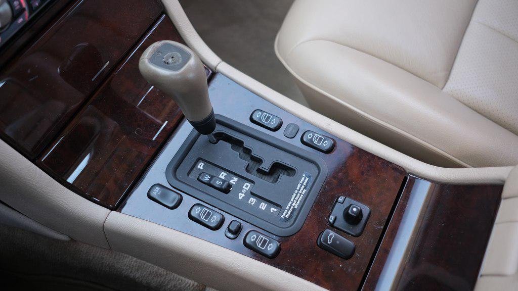 used 1998 Mercedes-Benz E-Class car, priced at $4,995