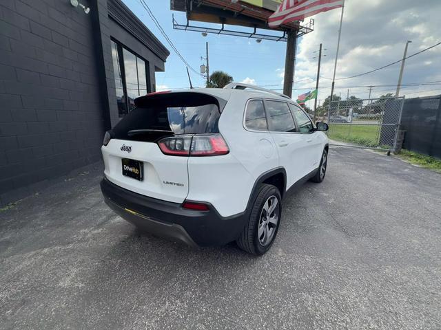 used 2020 Jeep Cherokee car, priced at $13,497