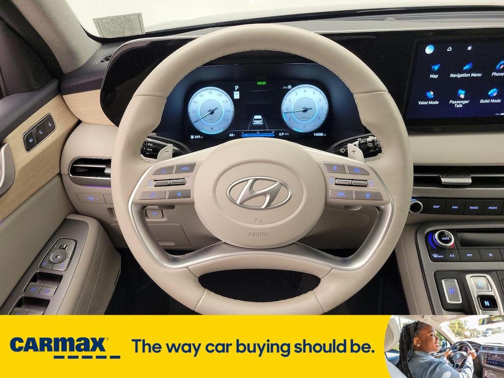 used 2024 Hyundai Palisade car, priced at $43,998