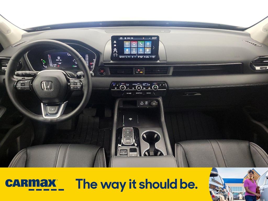 used 2025 Honda Pilot car, priced at $49,998