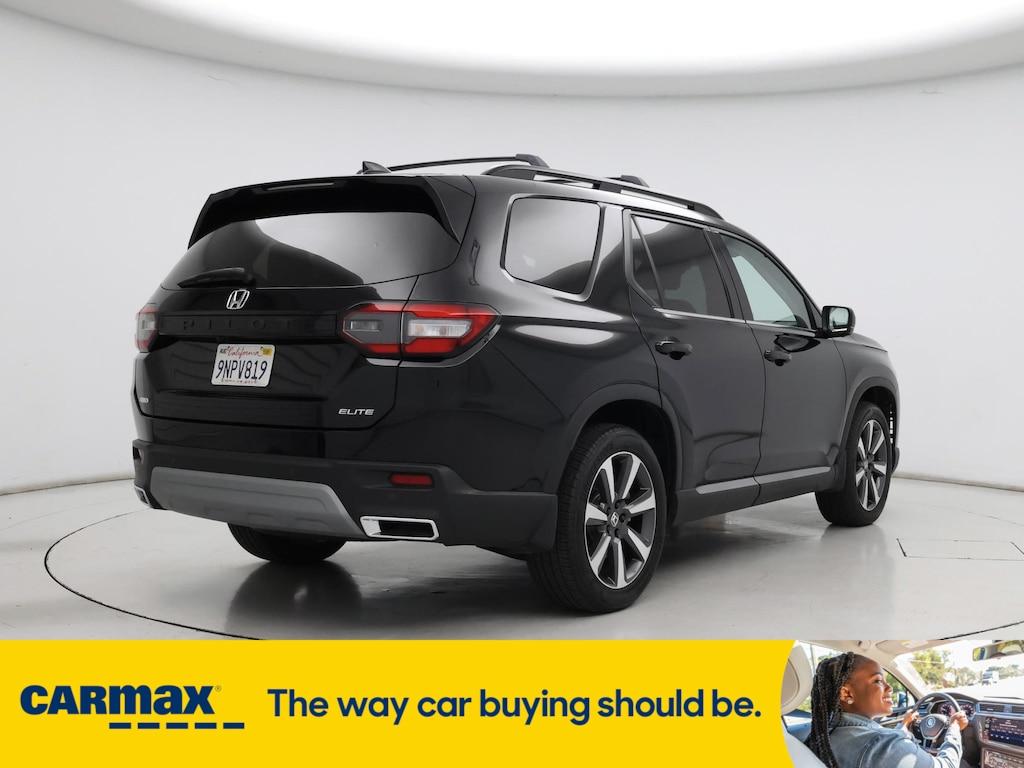 used 2025 Honda Pilot car, priced at $49,998