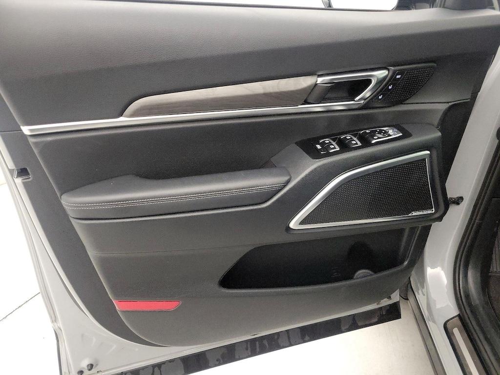 used 2024 Kia Telluride car, priced at $47,998