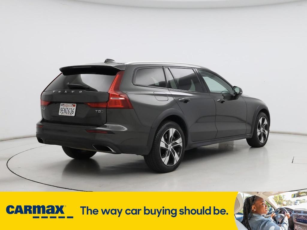 used 2021 Volvo V60 Cross Country car, priced at $30,998