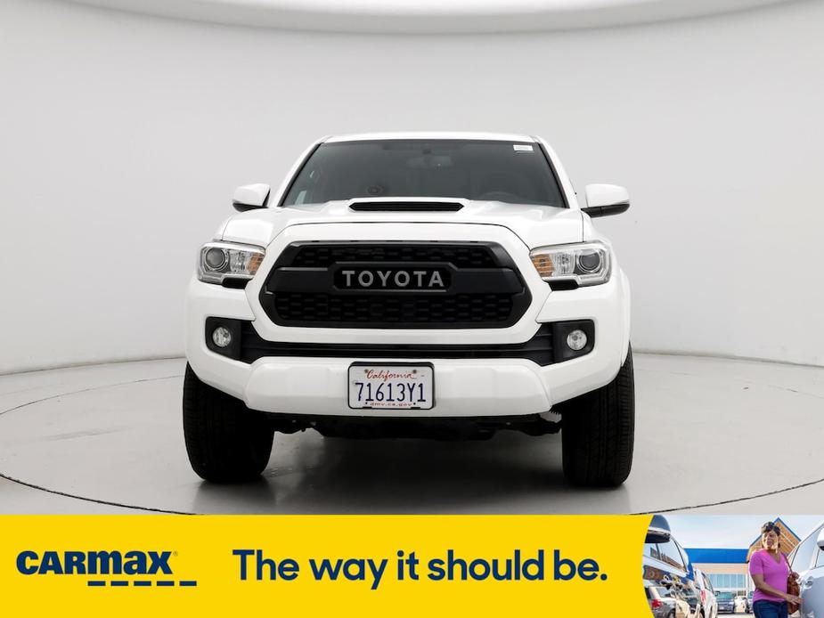 used 2016 Toyota Tacoma car, priced at $30,998