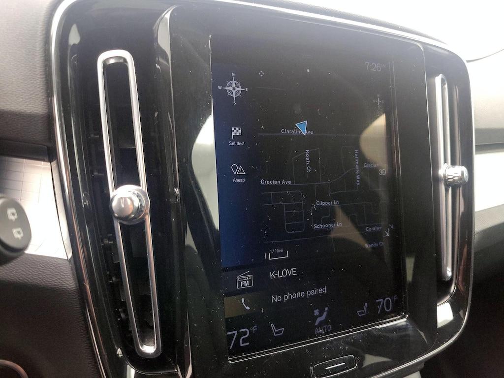 used 2021 Volvo XC40 car, priced at $27,998