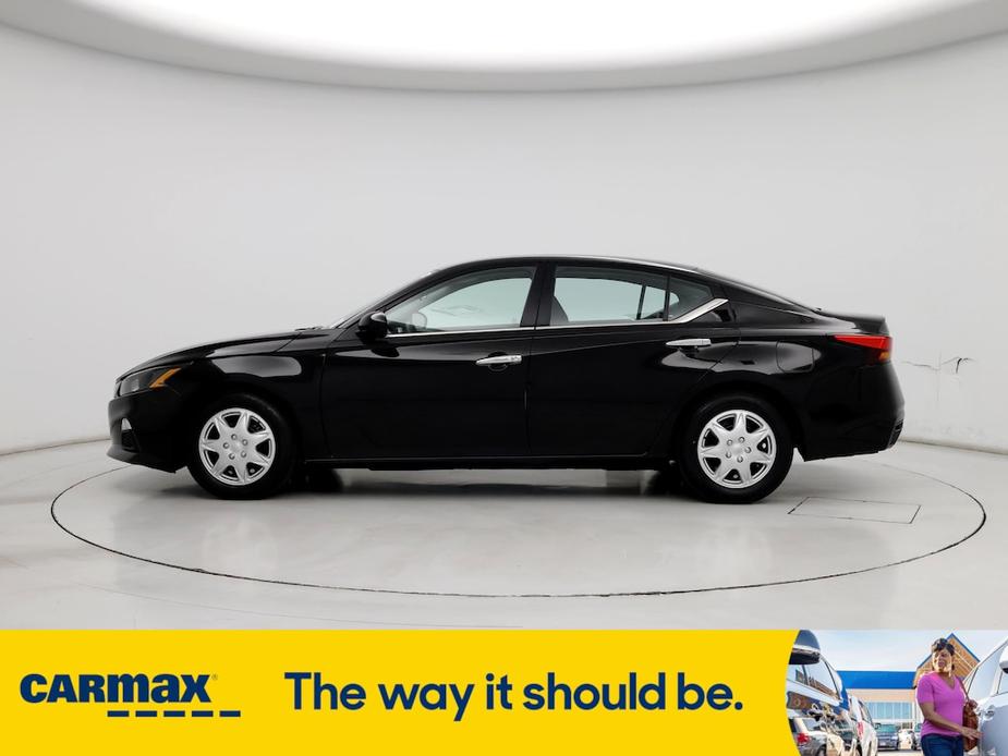 used 2022 Nissan Altima car, priced at $17,998