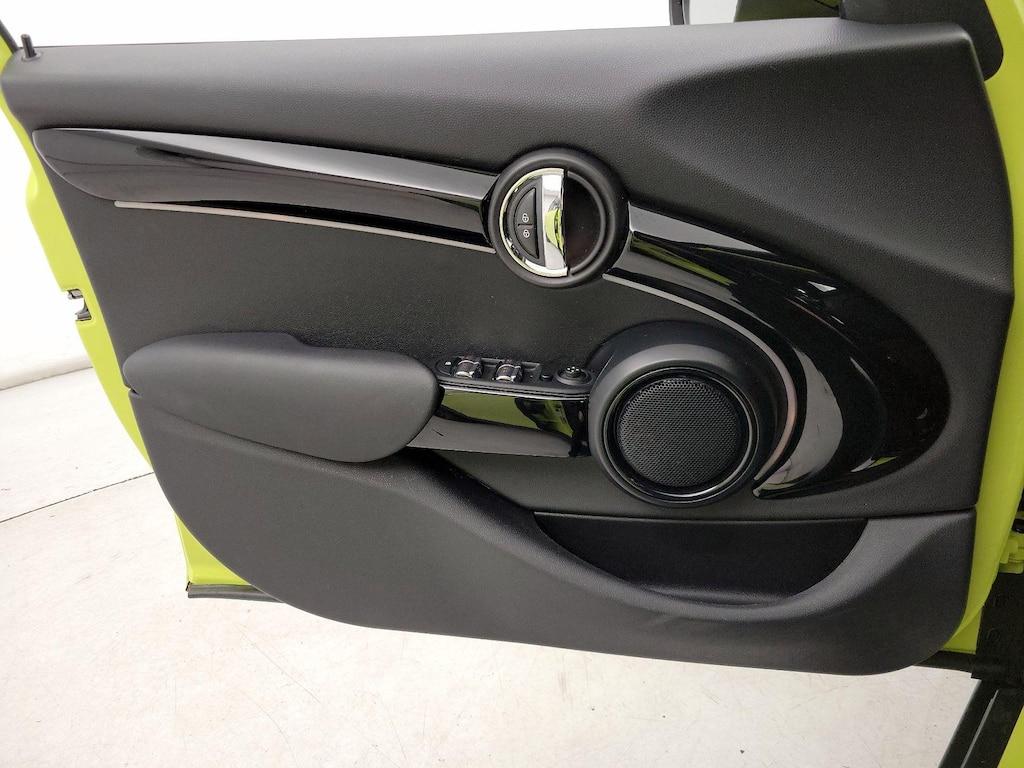 used 2023 MINI Hardtop car, priced at $24,998