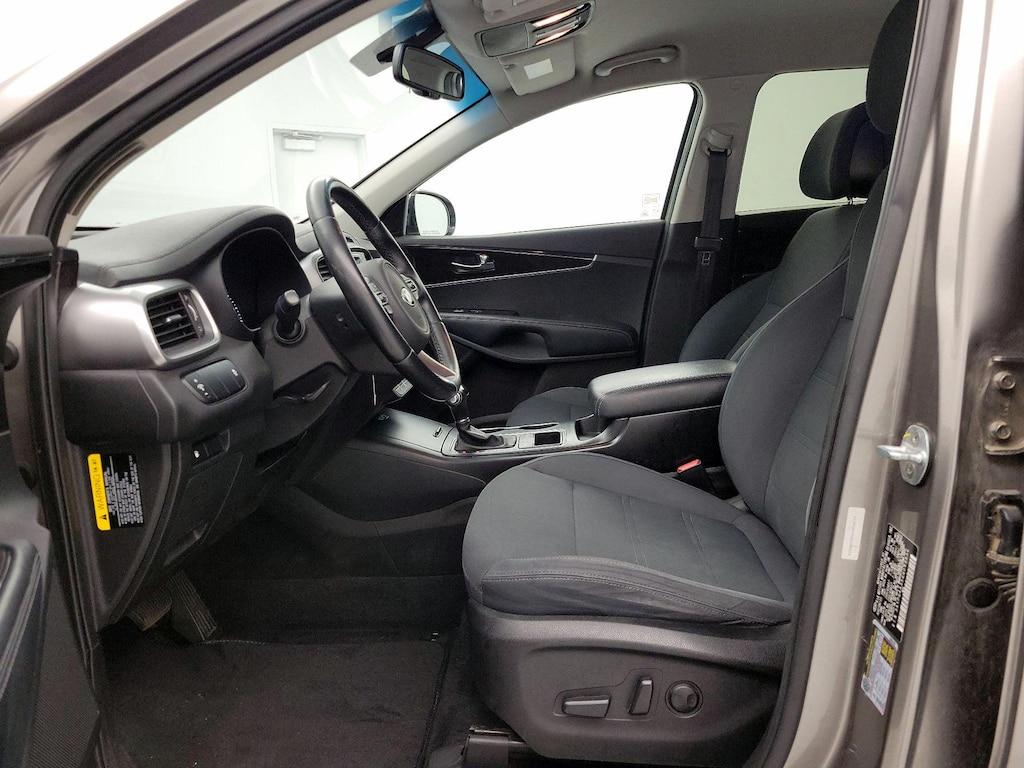 used 2016 Kia Sorento car, priced at $13,998