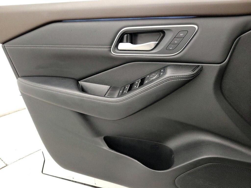 used 2022 Nissan Rogue car, priced at $26,998