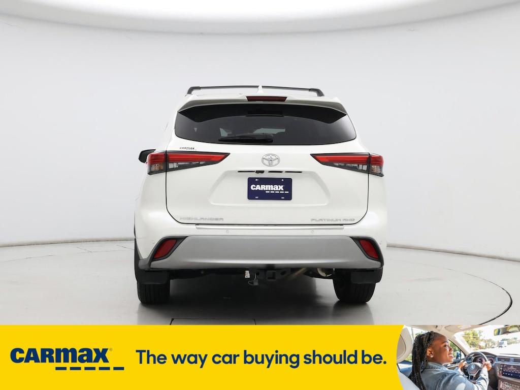 used 2020 Toyota Highlander car, priced at $37,998