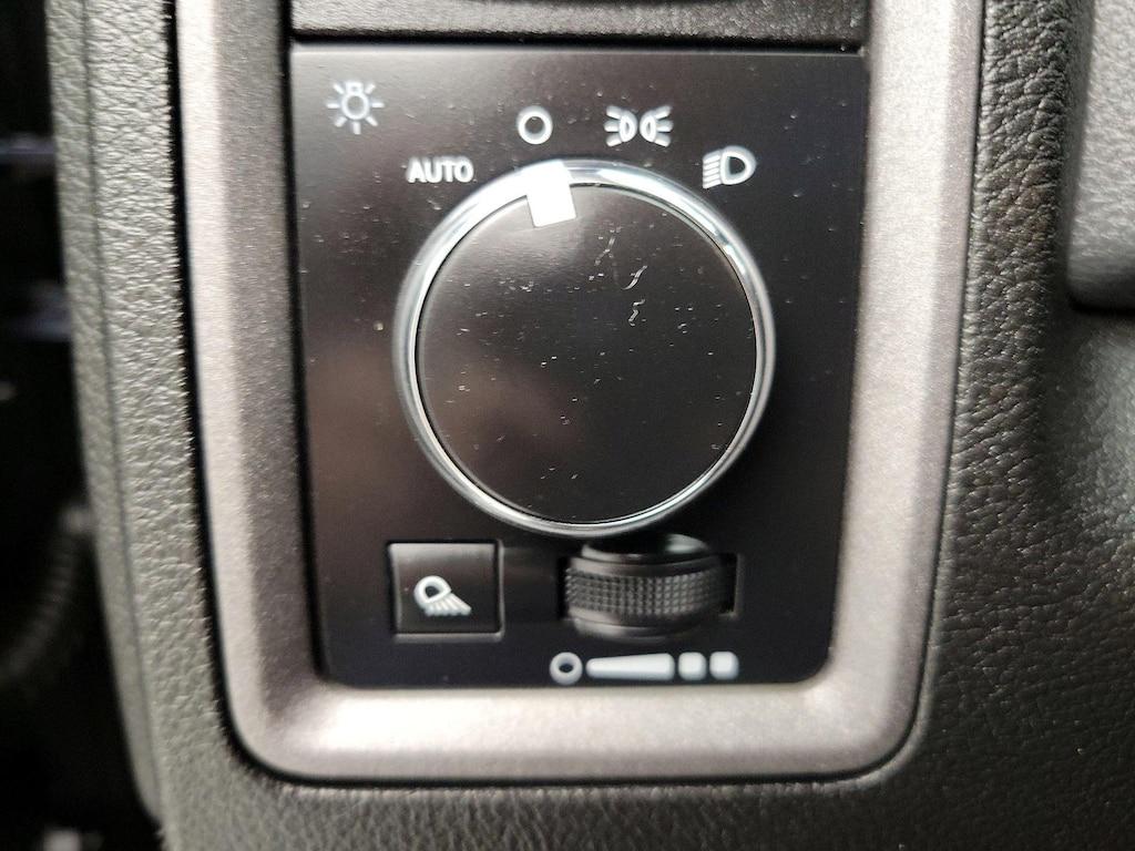 used 2019 Ram 1500 Classic car, priced at $23,998