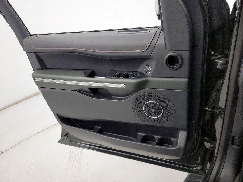 used 2022 Ford Expedition car, priced at $52,998