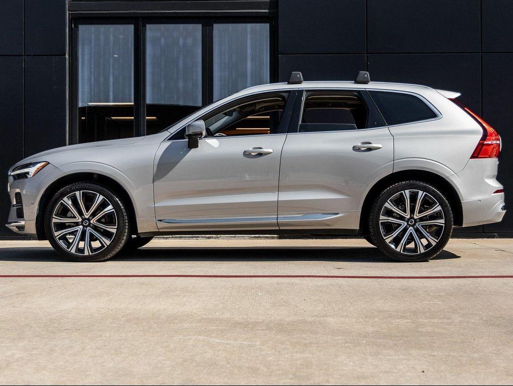 used 2023 Volvo XC60 car, priced at $37,991