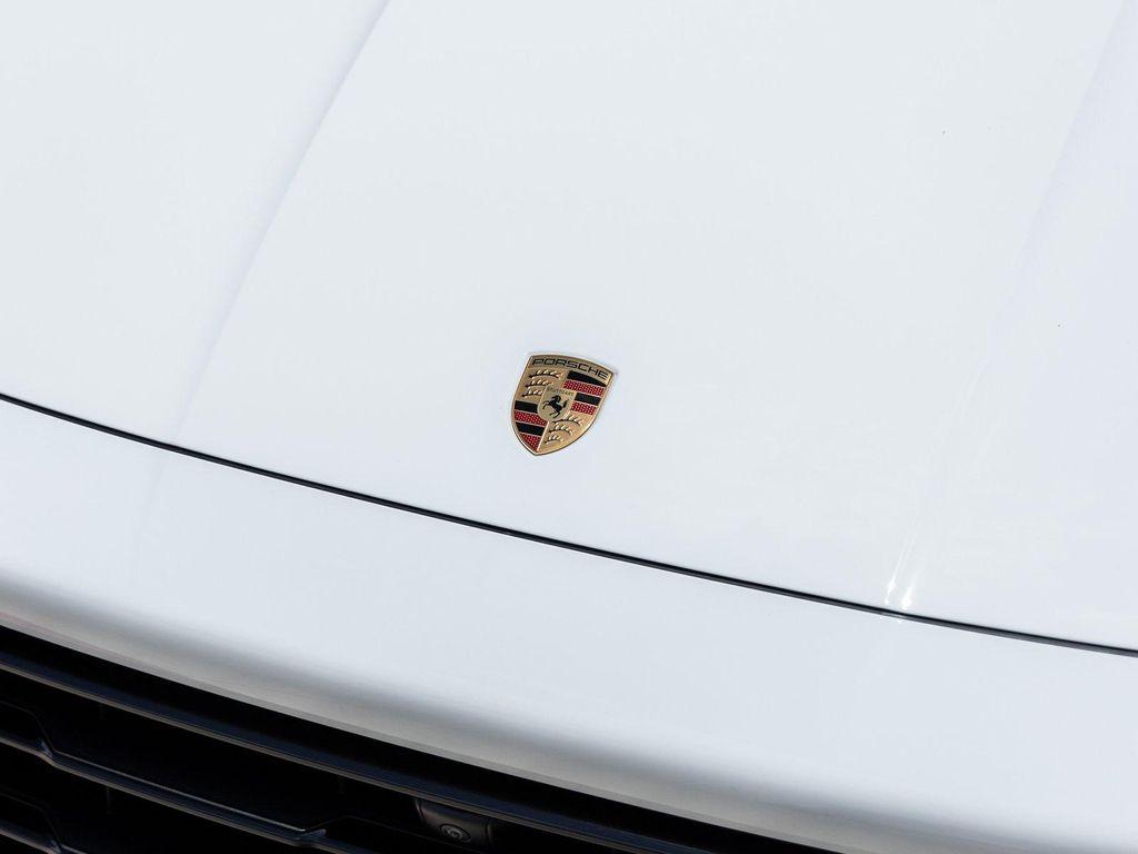 new 2025 Porsche Cayenne car, priced at $107,225