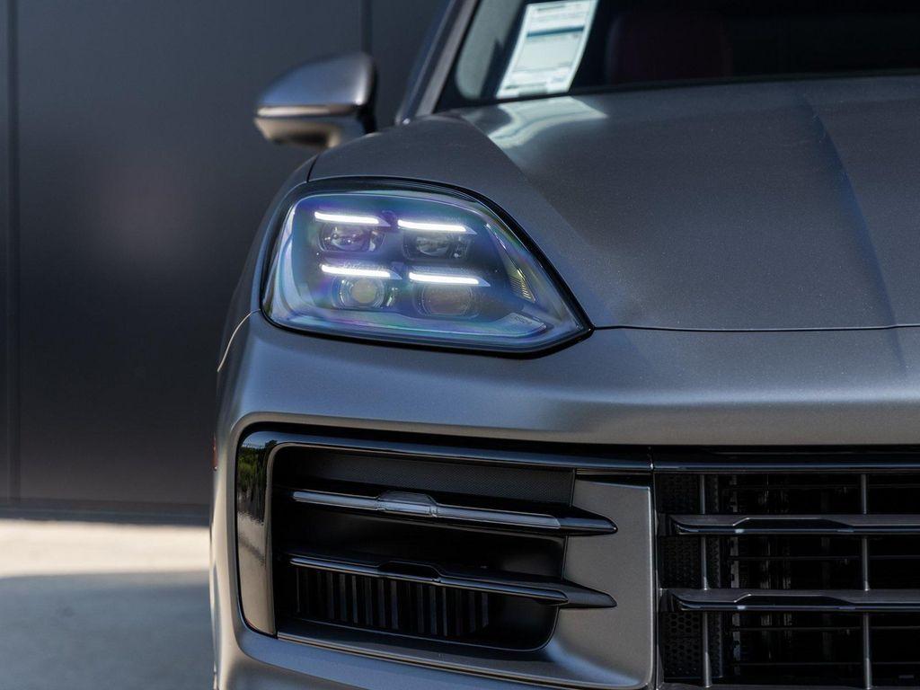 new 2025 Porsche Cayenne car, priced at $127,515