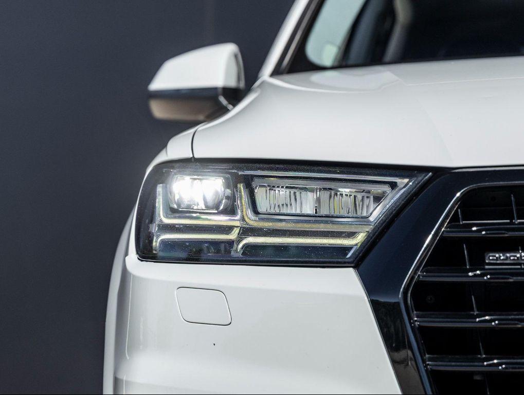 used 2018 Audi Q7 car, priced at $19,591