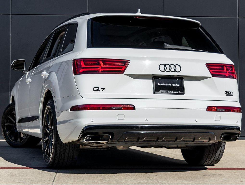 used 2018 Audi Q7 car, priced at $19,591