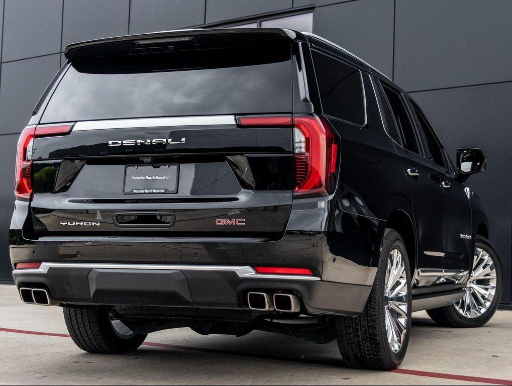 used 2025 GMC Yukon car, priced at $78,991
