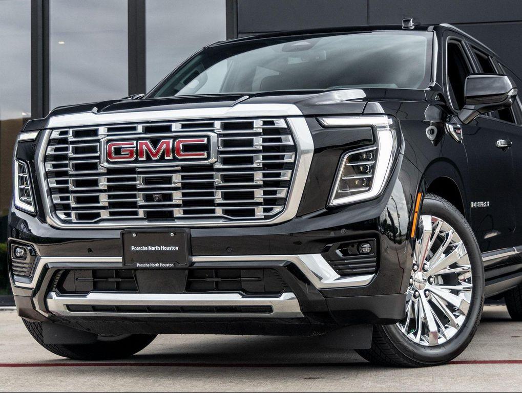 used 2025 GMC Yukon car, priced at $78,991
