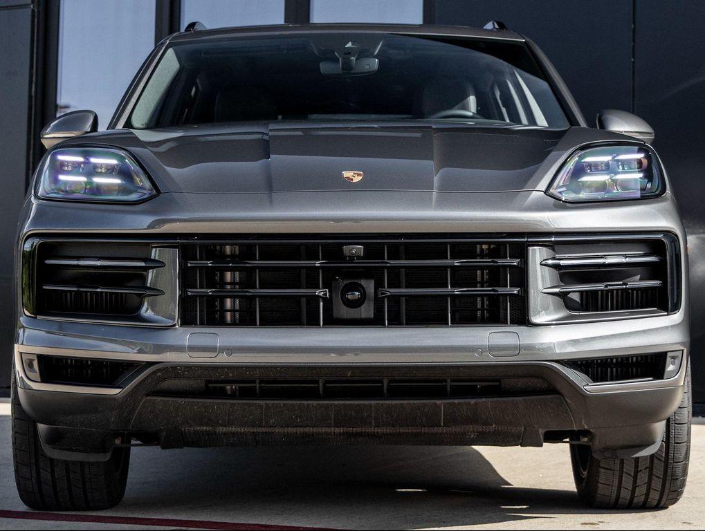 used 2025 Porsche Cayenne car, priced at $89,595
