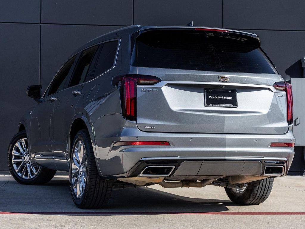 used 2021 Cadillac XT6 car, priced at $29,991